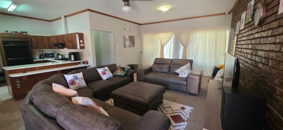 3 Bedroom Property for Sale in Riebeeckstad Free State